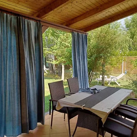 12 Σπίτι διακοπών