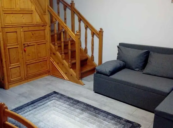 12 * Balatonkeresztúr